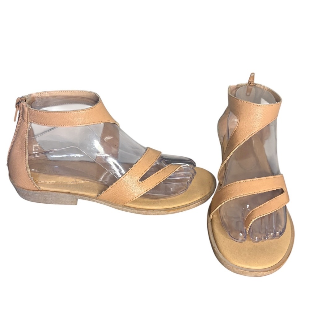 Böhme‎ Tan Leather Gladiator Ankle Wrap Sandals Women's Size 6.5